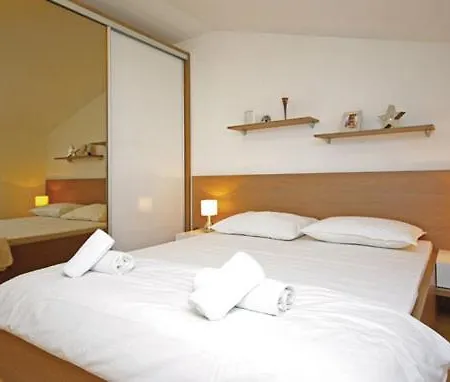 Dom wakacyjny Mateo ****