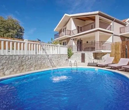 Holiday home Mateo **** Zagvozd