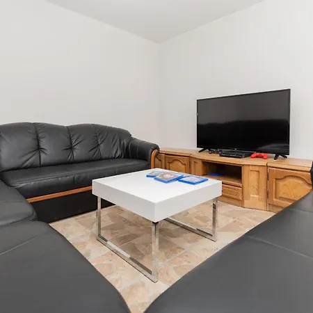 Mateo **** Vikendica Zagvozd